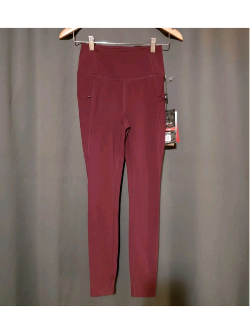Spyder Women's Moisture Wicking 4 Way Stretch Legging Size XS NWT